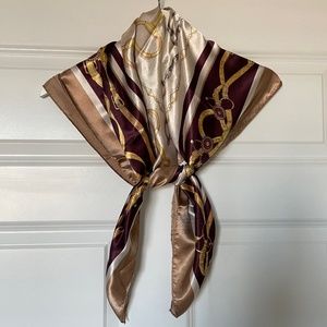 Horsebit and Chain Square Scarf